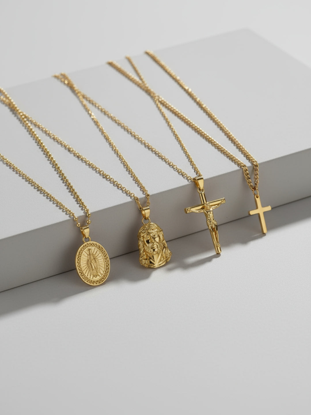 CHRISTELIJKE KETTINGSET | 18K Goud
