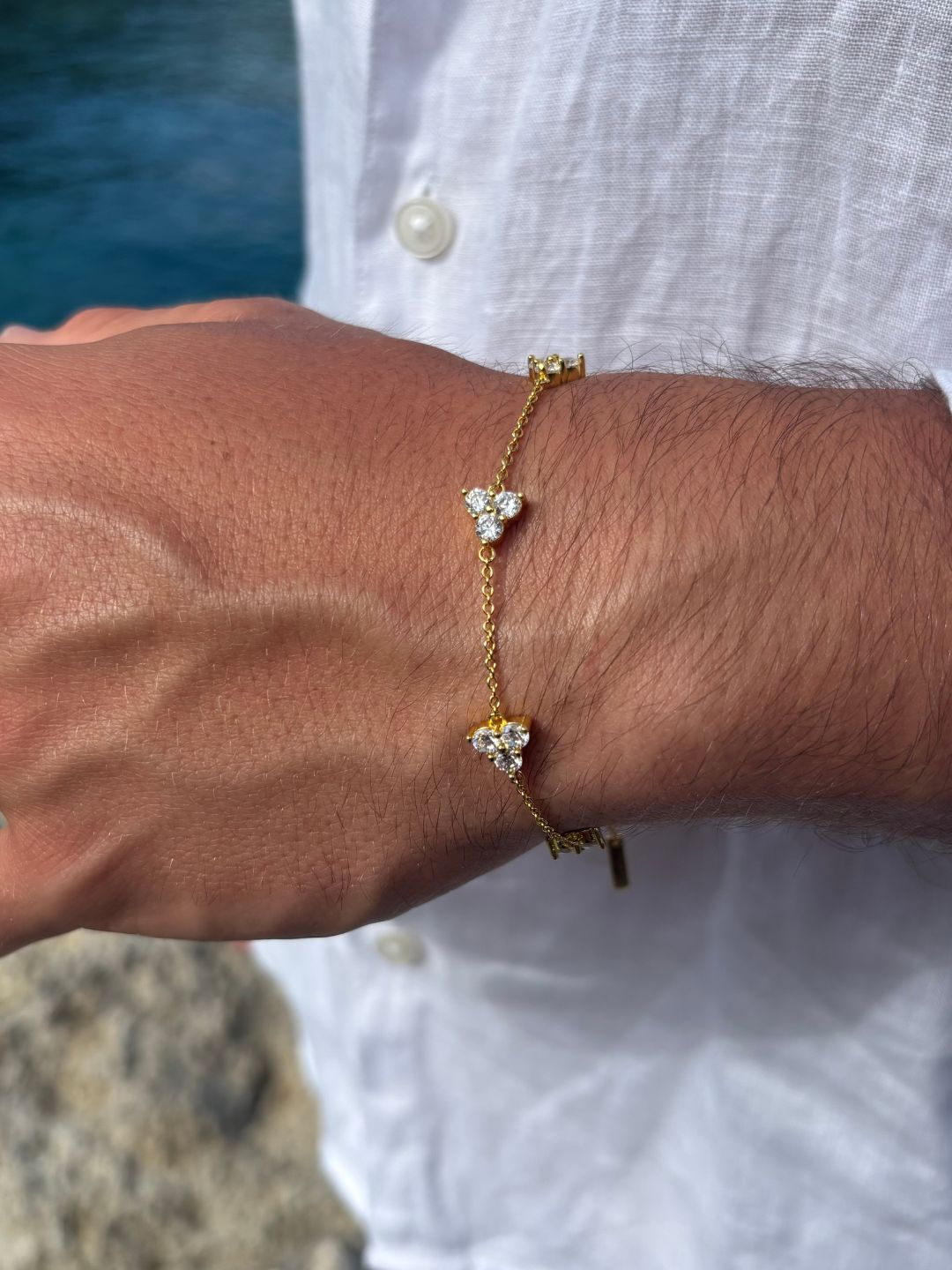 WITTE KLAAVERARMBAND | 18K Goud