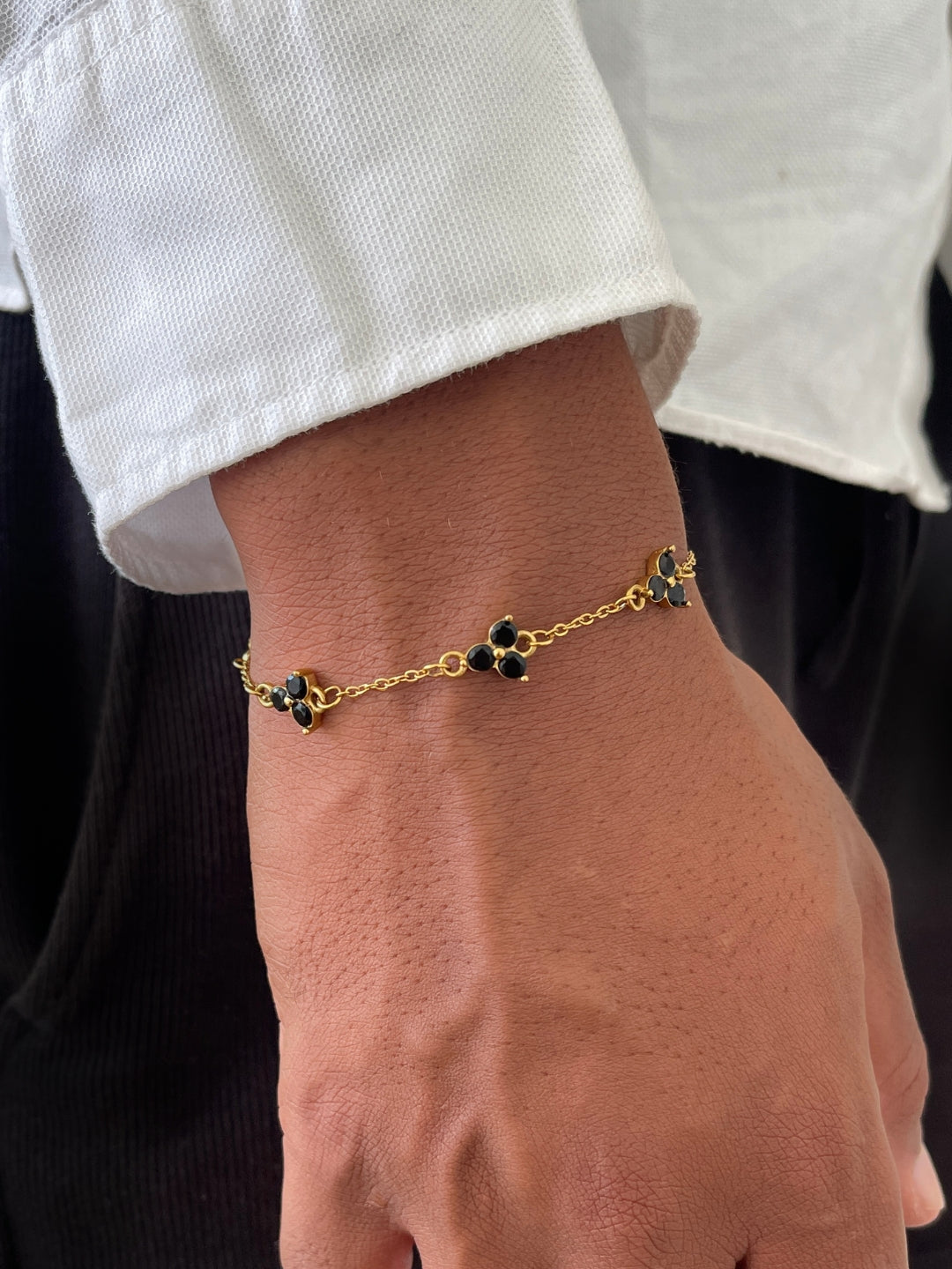 MIDNIGHT CLOVER ARMBAND | 18K Goud